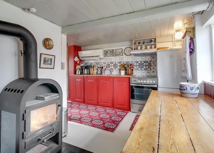 Holiday home Saarah - 25km From The Sea By Interhome